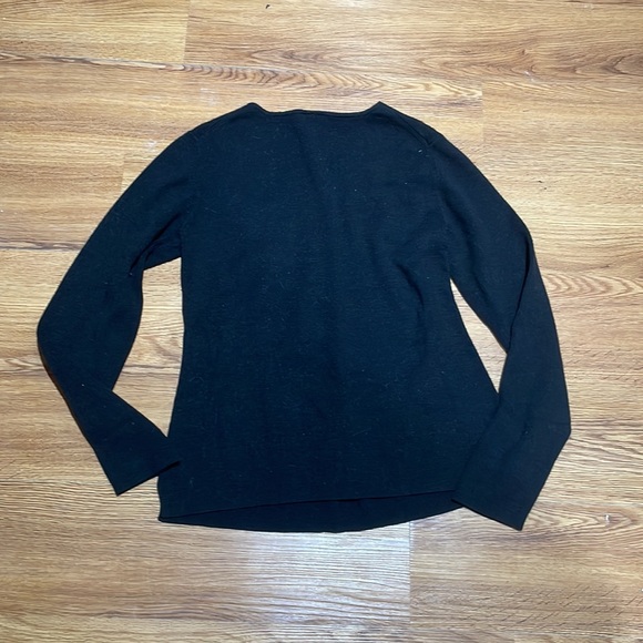 Black Sweater - Picture 3 of 3